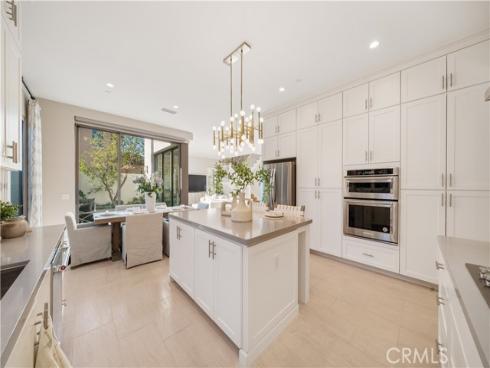 126 Bellini , Irvine, CA