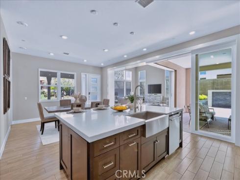 168 Crossover , Irvine, CA