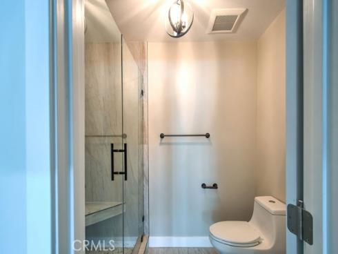 1 Dogwood , Irvine, CA