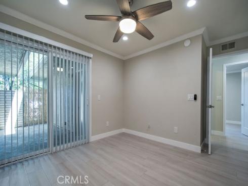 1 Dogwood , Irvine, CA