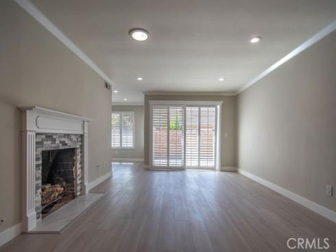 1 Dogwood , Irvine, CA