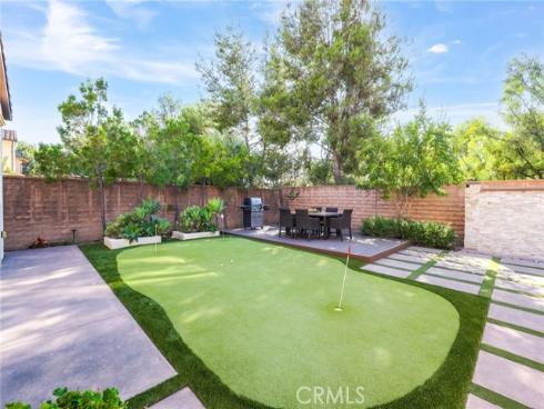 10 Shadybend , Irvine, CA