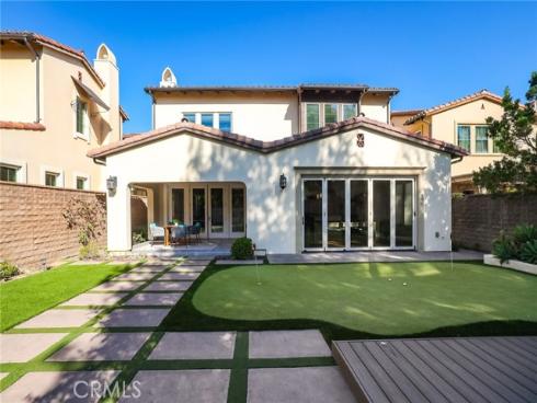 10 Shadybend , Irvine, CA