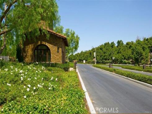 10  Shadybend  , Irvine, CA