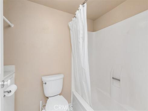 204 Pineview , Irvine, CA