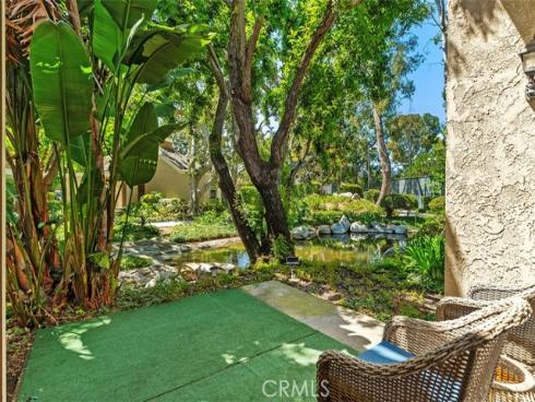 204 Pineview , Irvine, CA