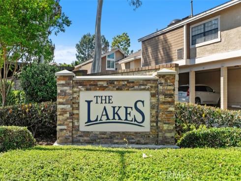 204  Pineview  , Irvine, CA