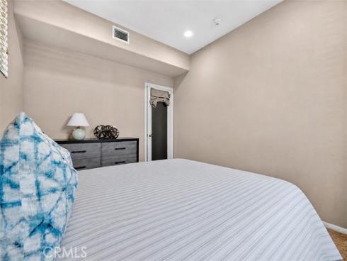 47 Nightshade , Irvine, CA