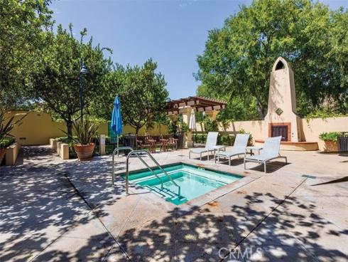 47 Nightshade , Irvine, CA