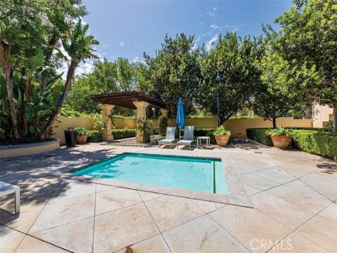 47 Nightshade , Irvine, CA
