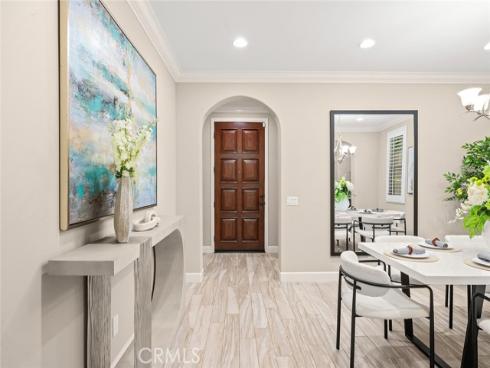 121 Catalonia , Irvine, CA