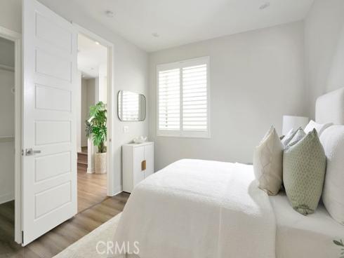 368 Chorus , Irvine, CA