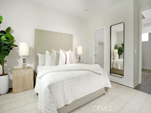 368 Chorus , Irvine, CA