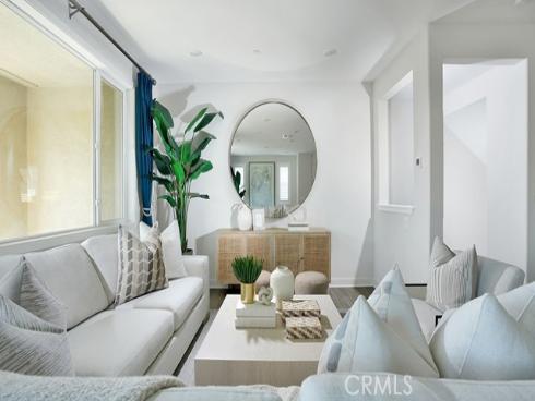 368 Chorus , Irvine, CA