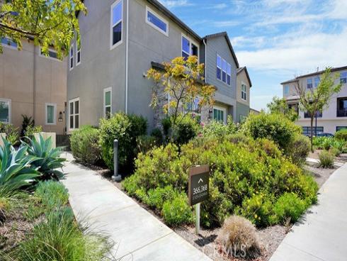 368  Chorus  , Irvine, CA