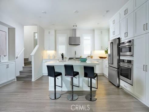 368 Chorus , Irvine, CA