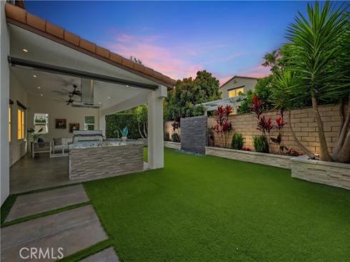 118 Retreat , Irvine, CA