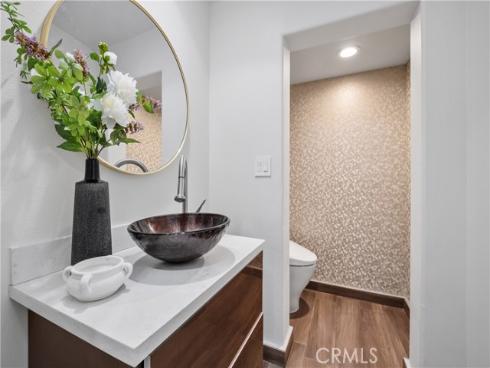 118 Retreat , Irvine, CA