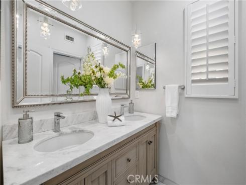 118 Retreat , Irvine, CA