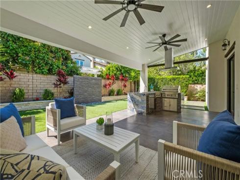 118 Retreat , Irvine, CA
