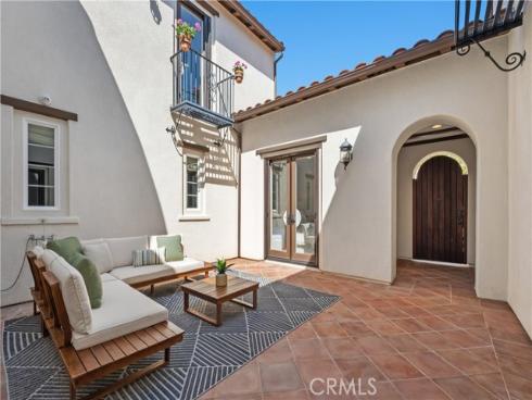118 Retreat , Irvine, CA