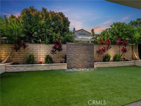 118 Retreat , Irvine, CA