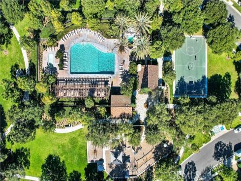 118 Retreat , Irvine, CA