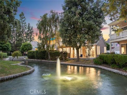 56 Lakefront 52 , Irvine, CA