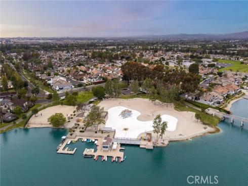 56 Lakefront 52 , Irvine, CA