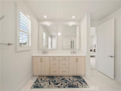 317 Brimwood , Irvine, CA