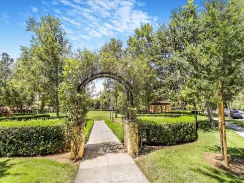 32 Perennial , Irvine, CA