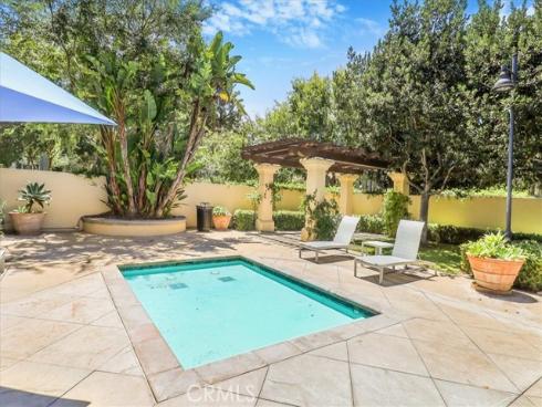 32 Perennial , Irvine, CA