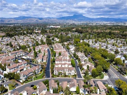 336 Fallingstar , Irvine, CA