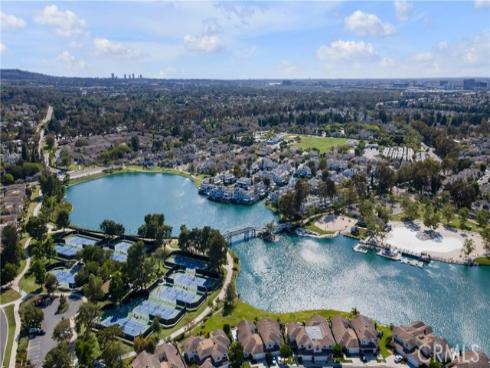 336 Fallingstar , Irvine, CA