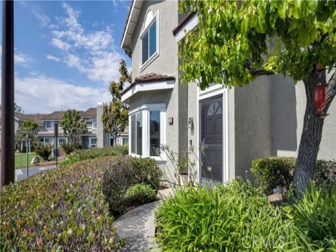 336 Fallingstar , Irvine, CA
