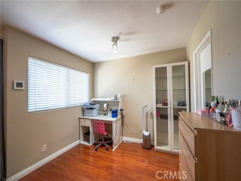 45 Oval , Irvine, CA