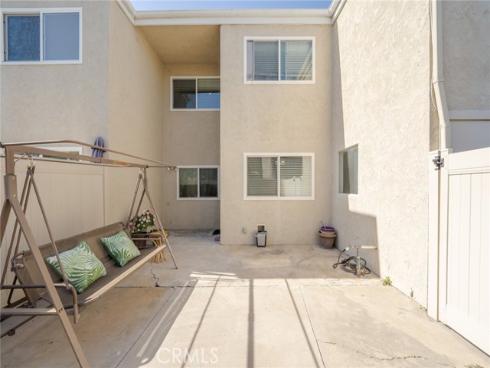 45 Oval , Irvine, CA
