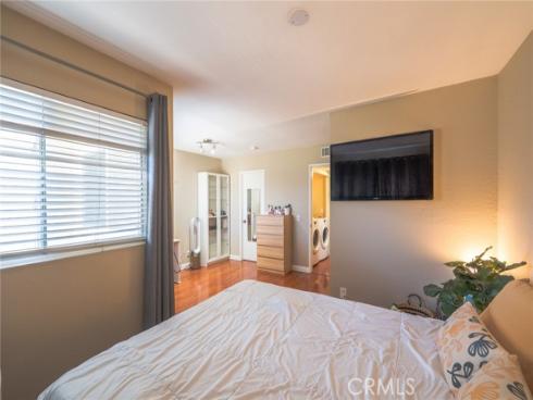 45 Oval , Irvine, CA