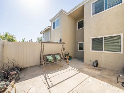 45 Oval , Irvine, CA