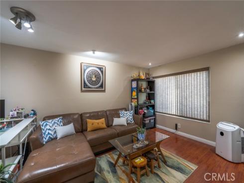 45 Oval , Irvine, CA