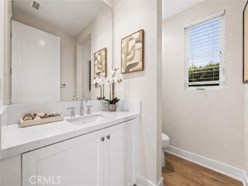 162 Winnett , Irvine, CA