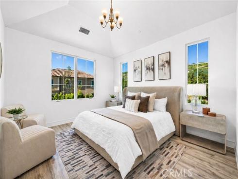 162 Winnett , Irvine, CA