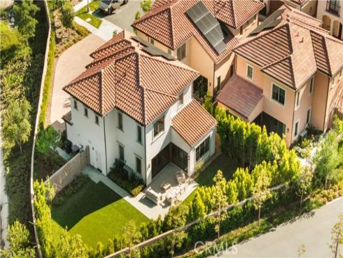 162 Winnett , Irvine, CA