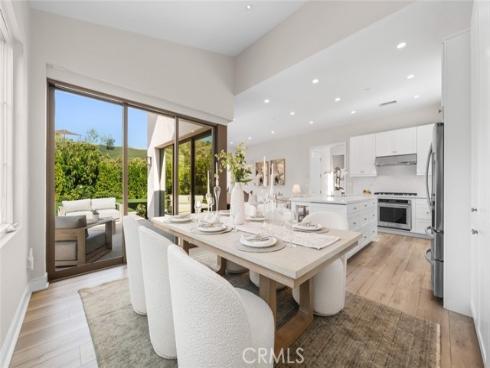 162 Winnett , Irvine, CA