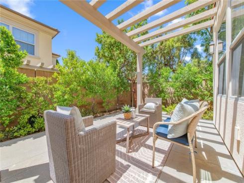 117 Gemstone , Irvine, CA