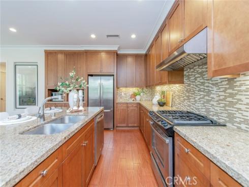 117 Gemstone , Irvine, CA