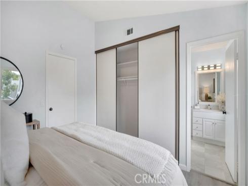 178 Monroe , Irvine, CA