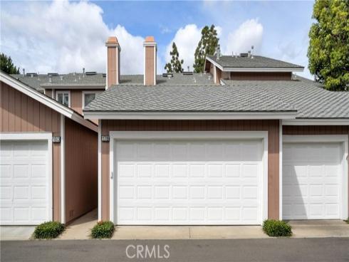 178 Monroe , Irvine, CA