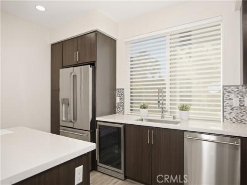 108 Rockefeller , Irvine, CA