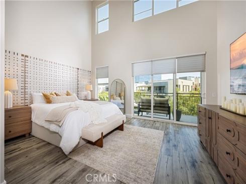 108 Rockefeller , Irvine, CA